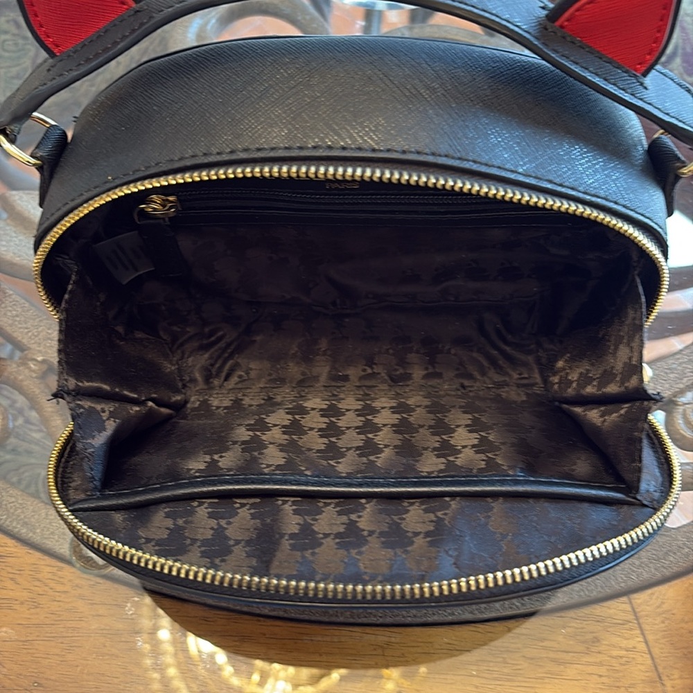 Karl Lagerfeld Black Saffiano Leather Cat
Crossbody Bag - Picture 8 of 11